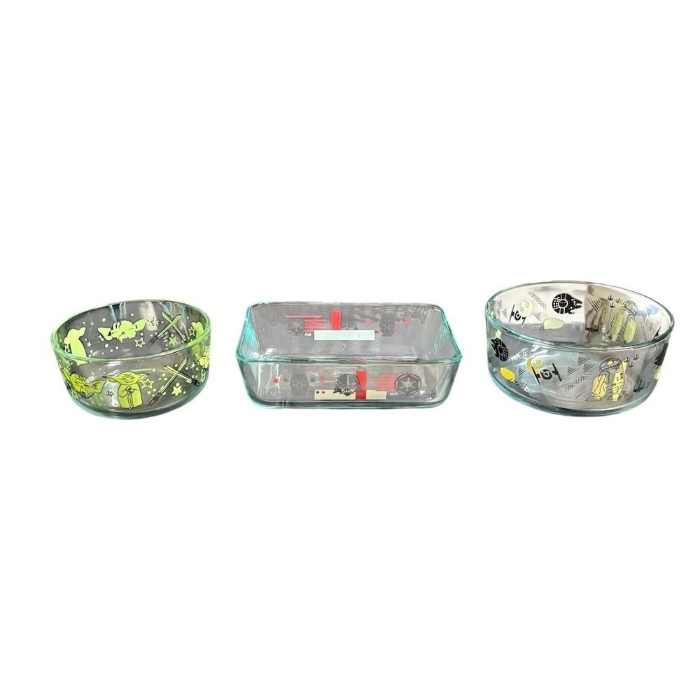Star Wars Pyrex 3-Piece Glass Baking &‎ Storage Set Oven Safe
